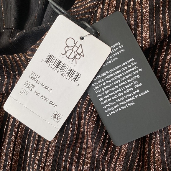 NWT Chaser Metallic Top Size XSmall - Picture 3 of 3